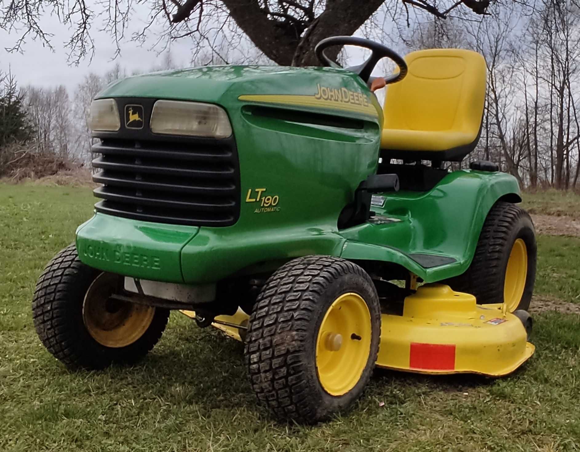 Traktorek kosiarka John Deere LT190 18HP Cub Cadet Husqvarna Craftsman