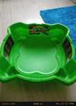 vendo arena de beyblade burst quaddrave 15 euros