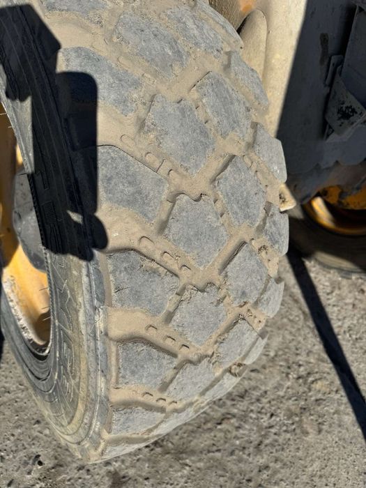 Продам фронтальный погрузчик JCB-408 2000 (фронтальний навантажувач)