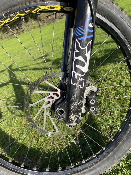 Mondraker Summum Pro Team