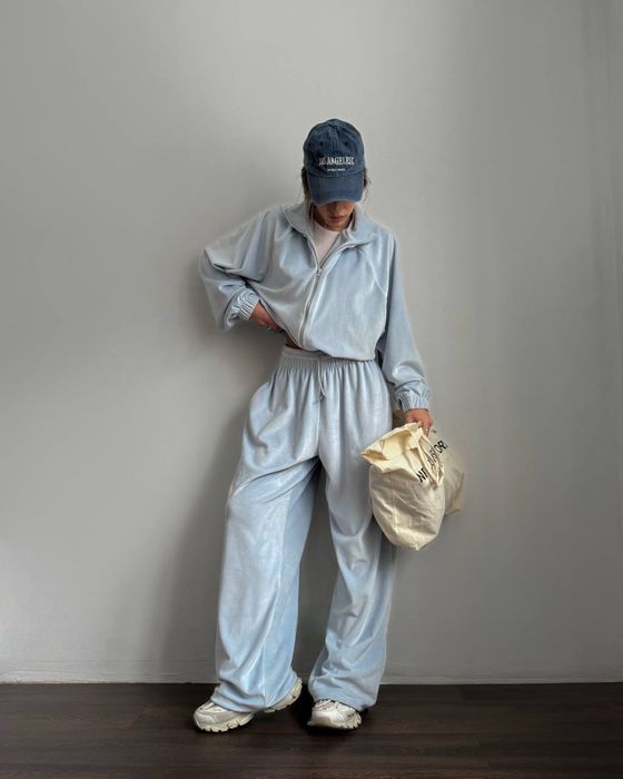 Спортивний костюм