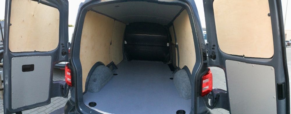 VW Transporter T6 L1H1 Zabudowa Aut