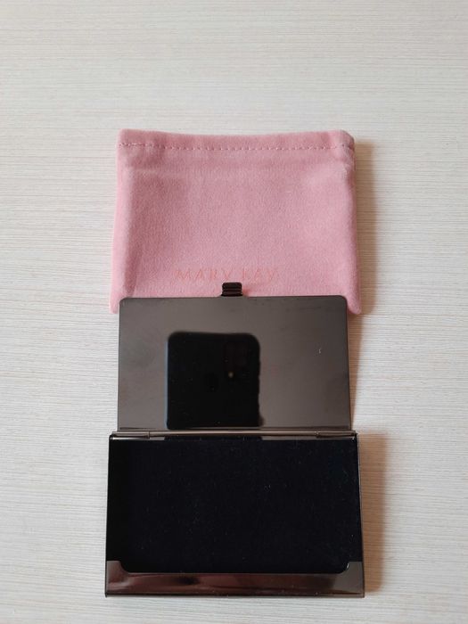 Визитница для кр карт прав и визиток Mary Kay