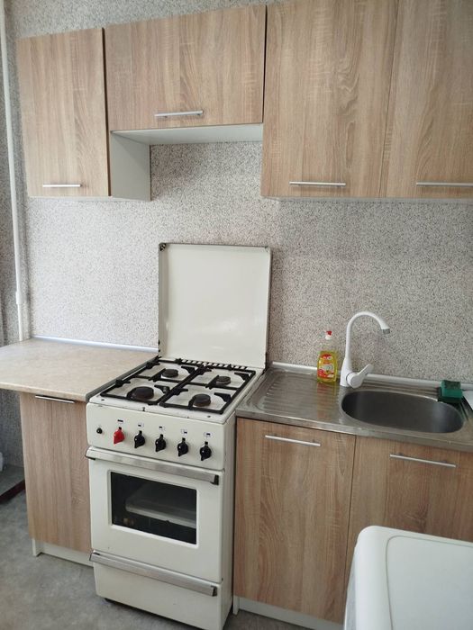 Сдаю в аренду 1но комнатную квартиру на Космонавтов