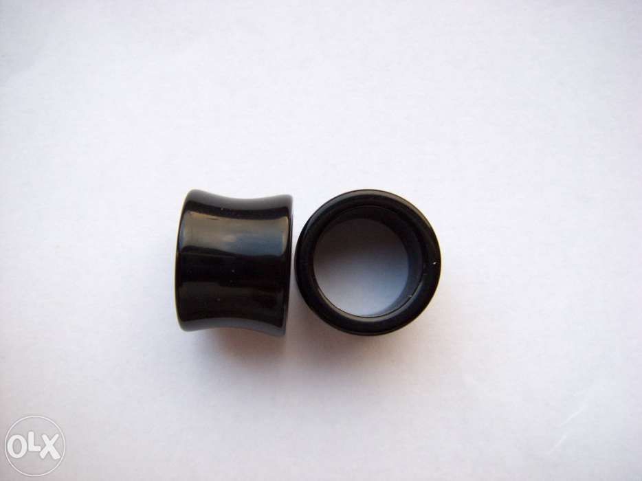 Piercing tunel 13/14mm em acrilico preto