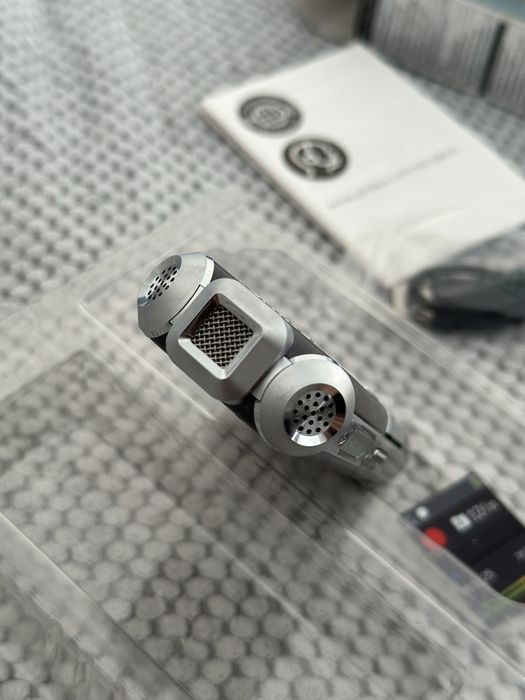 Продам аудіозаписувач PHILIPS (3 мікрофони)