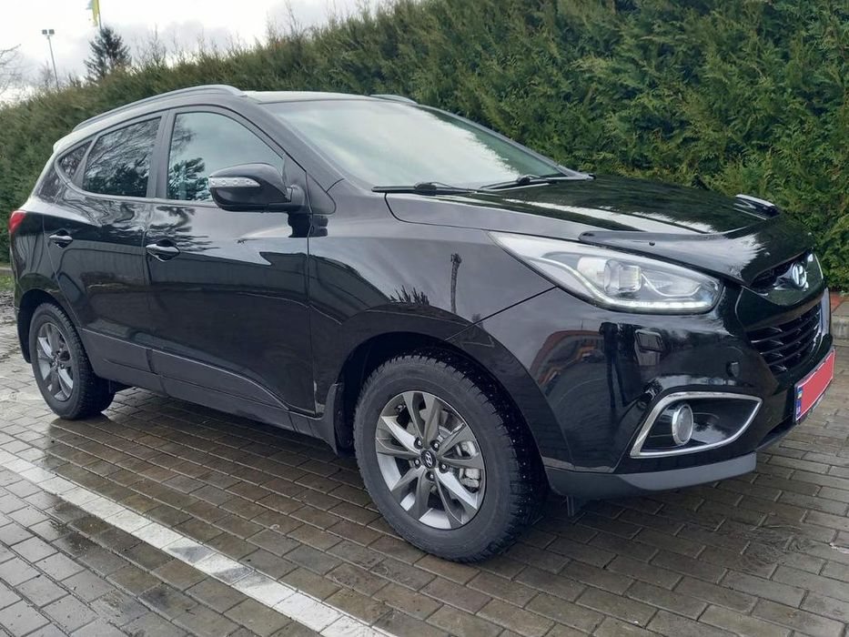 Hyundai IX35 Дефлектор капота (мухобойка) EuroCap