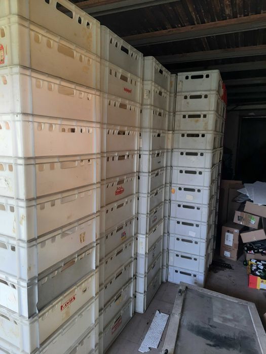 Pojemniki E2 skrzynki drobiarki mięso wędliny 60x40x20