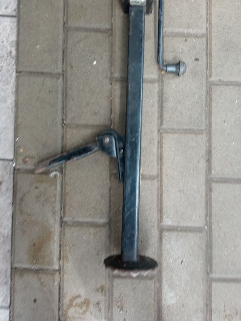 Lewarek hydrauliczny 2T 8T 12T podnośnik - opis.