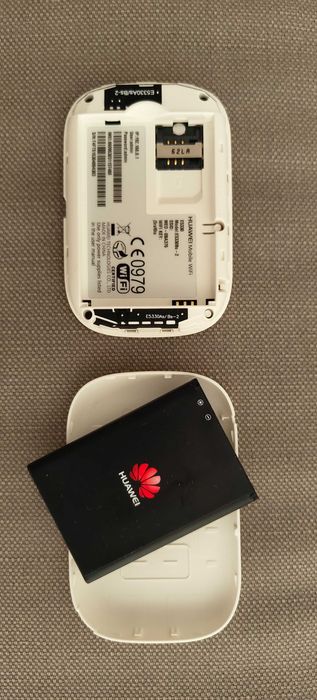 Router WiFi Hotspot MEO Huawei E5330 usado mas estimado como novo