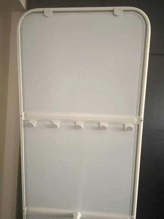 LUSTRO stojące IKEA seria KNAPPER.