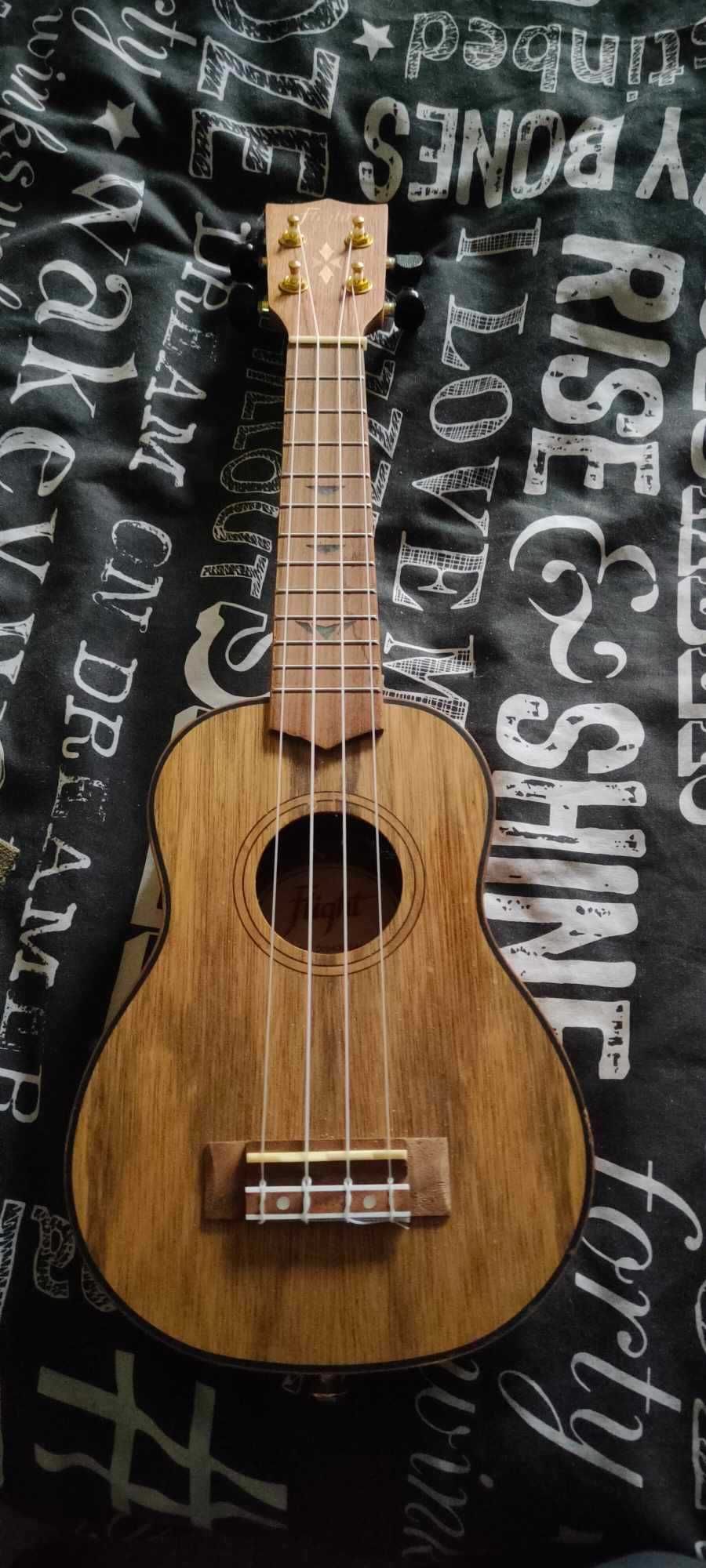 Ukulele DUS430 DAO