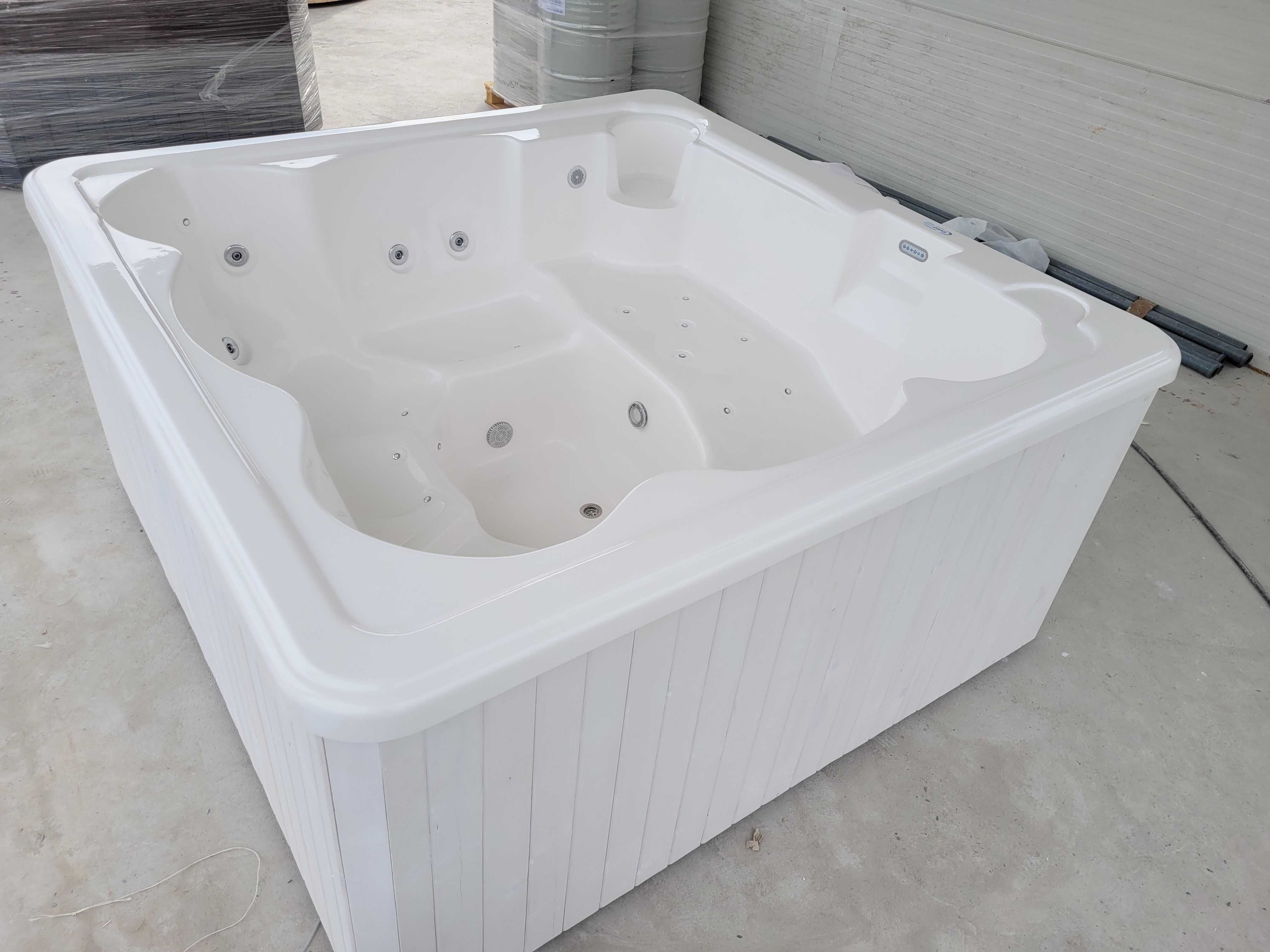 Luksusowe 6 osobowe JACUZZI COMFORT – hydromasaż, air - raty 0%