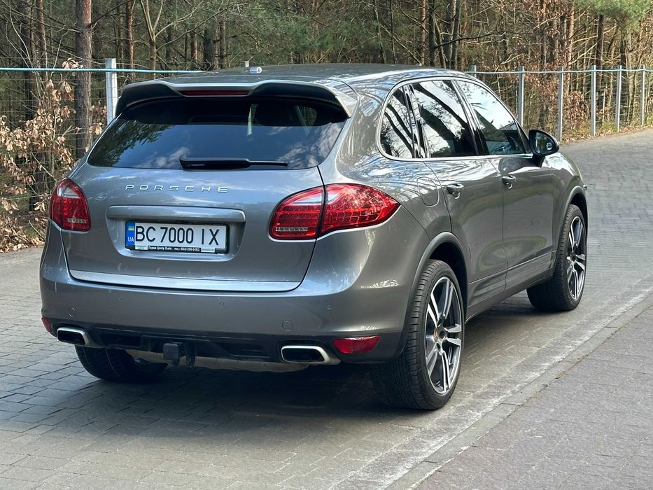 Porsche Cayenne 3.0TDI Platinum