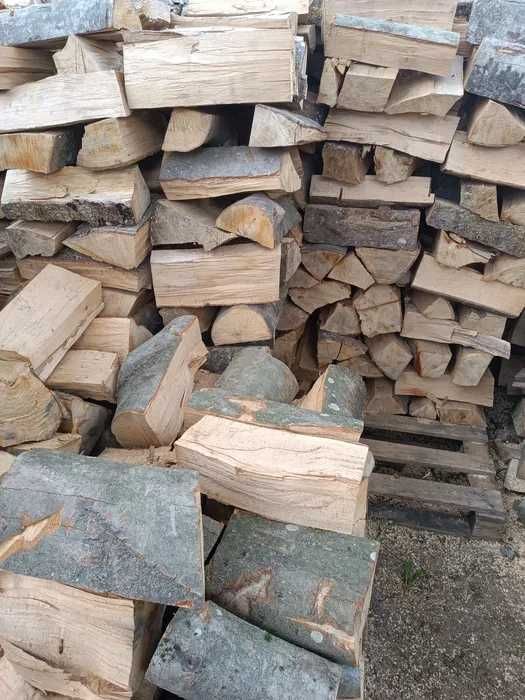 Sezonowane drewno kominkowe- do pieca i kominka