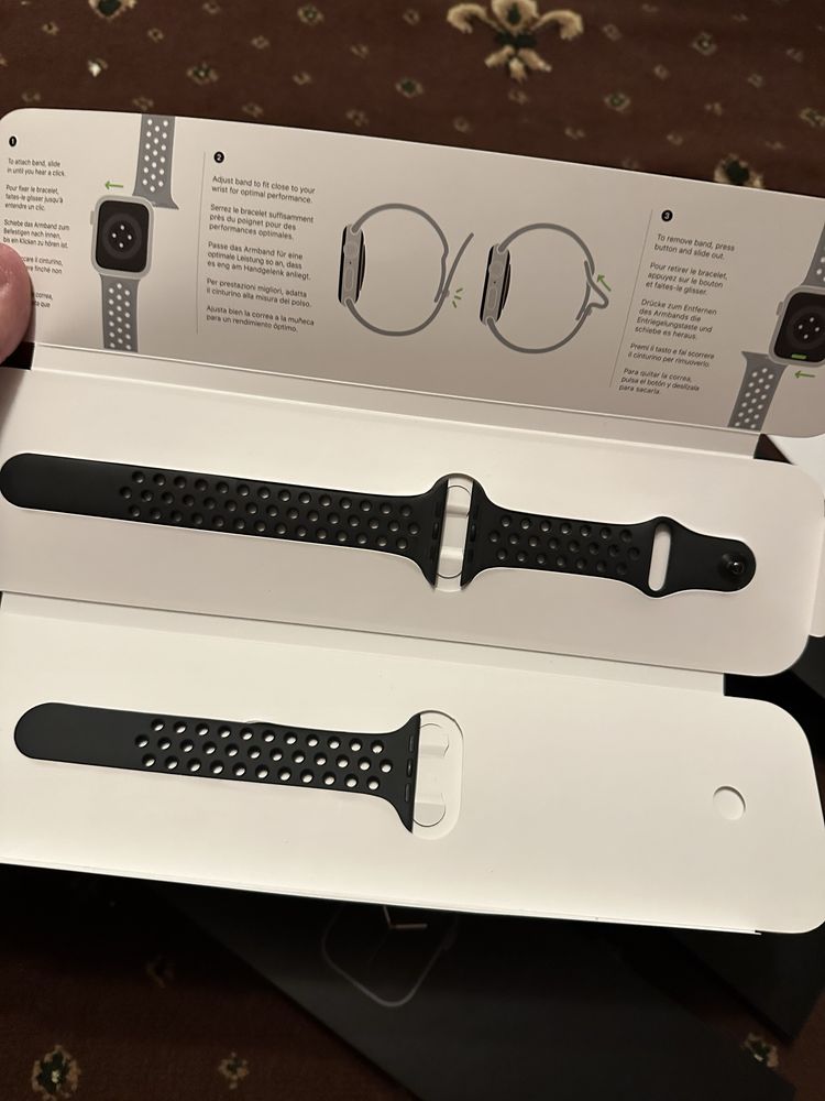 Годинник apple watch se 44 nike