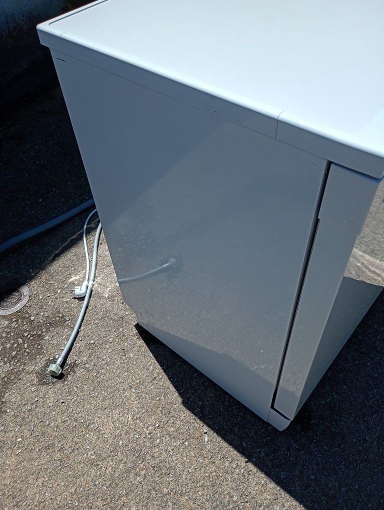 Máquina de lavar loiça SEMI-NOVA com entrega e garantia