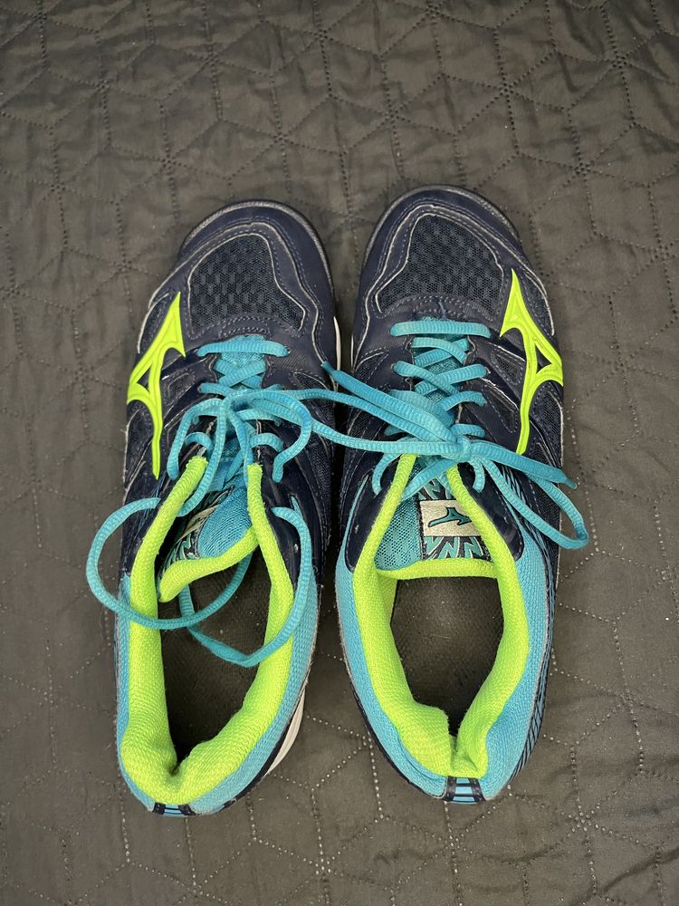 Кросівки Mizuno розмір 41