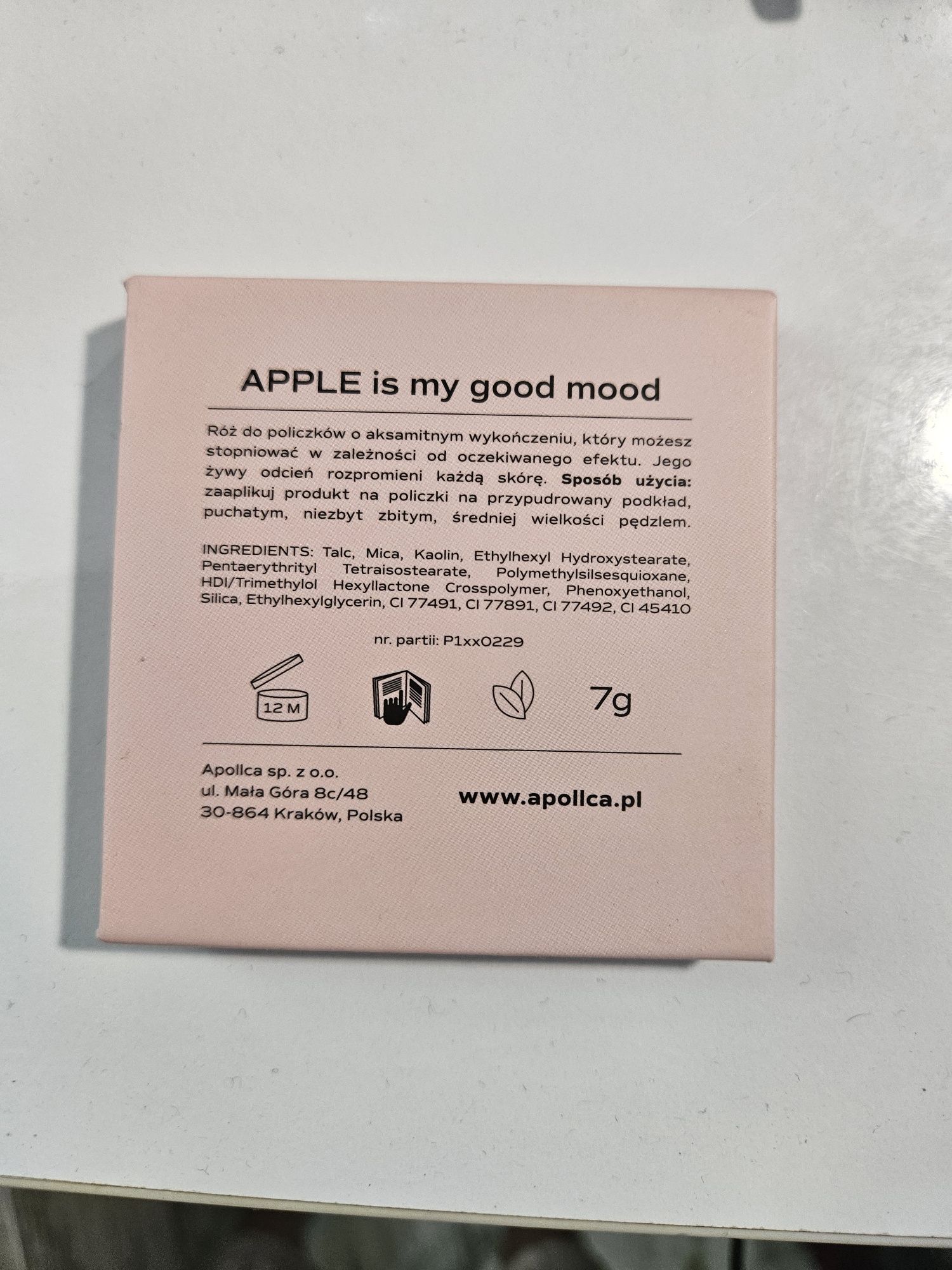 apollca APPLE/róż do policzków w soczystym odcieniu