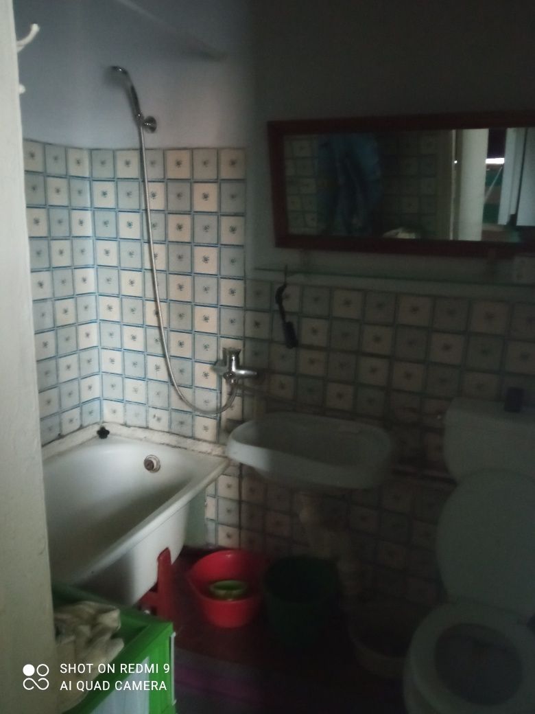 Продам 3 кімнатну квартиру в приватному будинку!