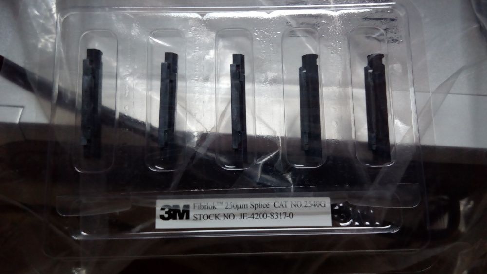 Механічні з'єднувачі оптичного волокна 3M 2540G Fibrlok
