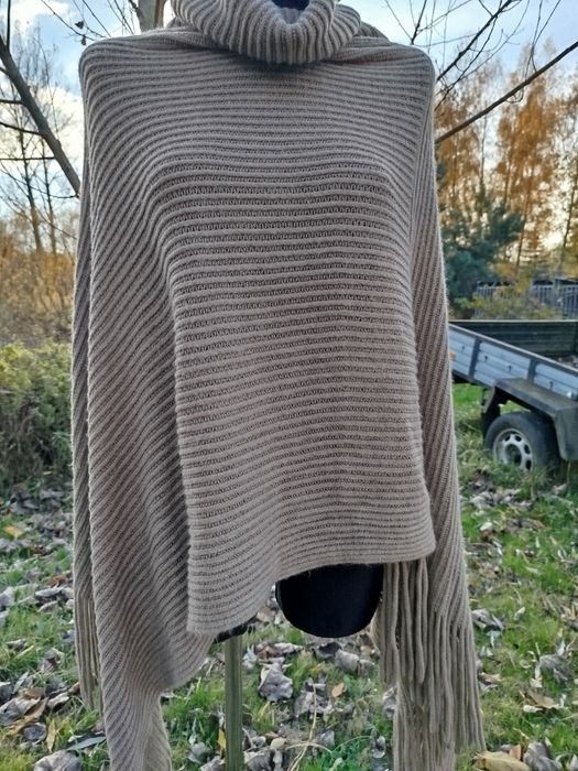 Kardigan Ponczo S New Yorker