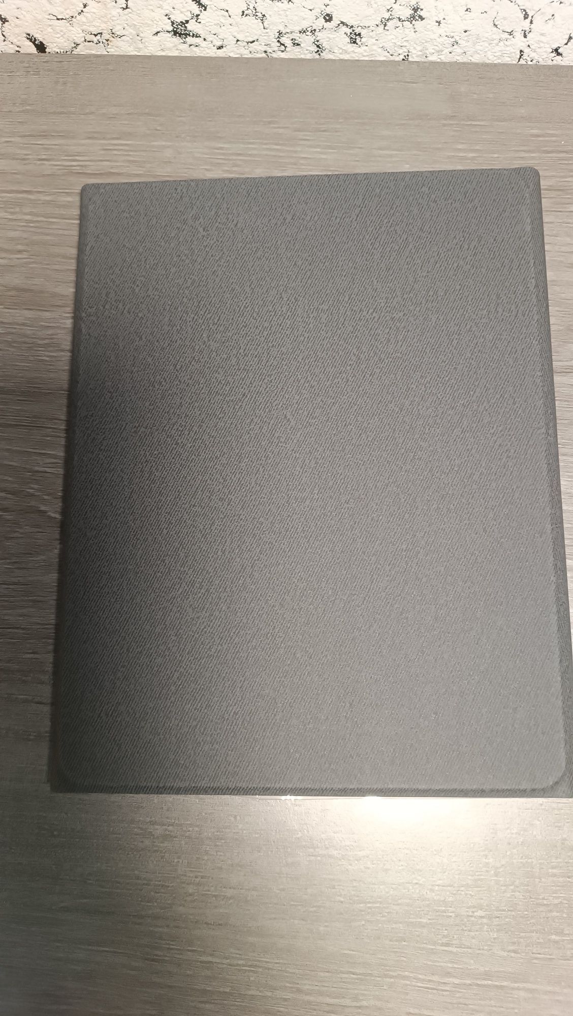 Чохол з бездротовою клавіатурою ( Bluetooth) для ipad.