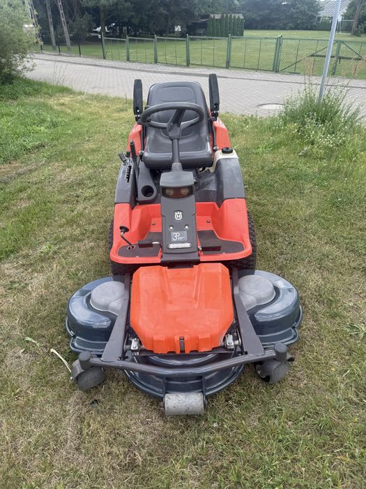 Traktorek kosiarka Husqvarna Rider 422TSAWD