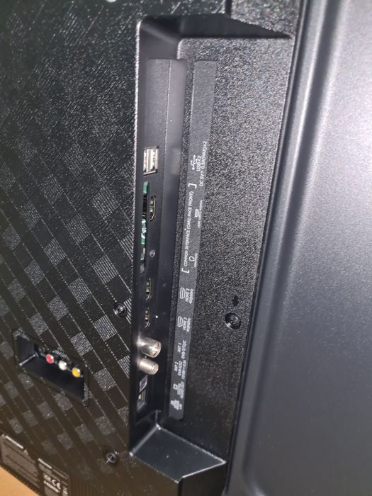 !Avariado! televisão hisense 50" 50A6BG