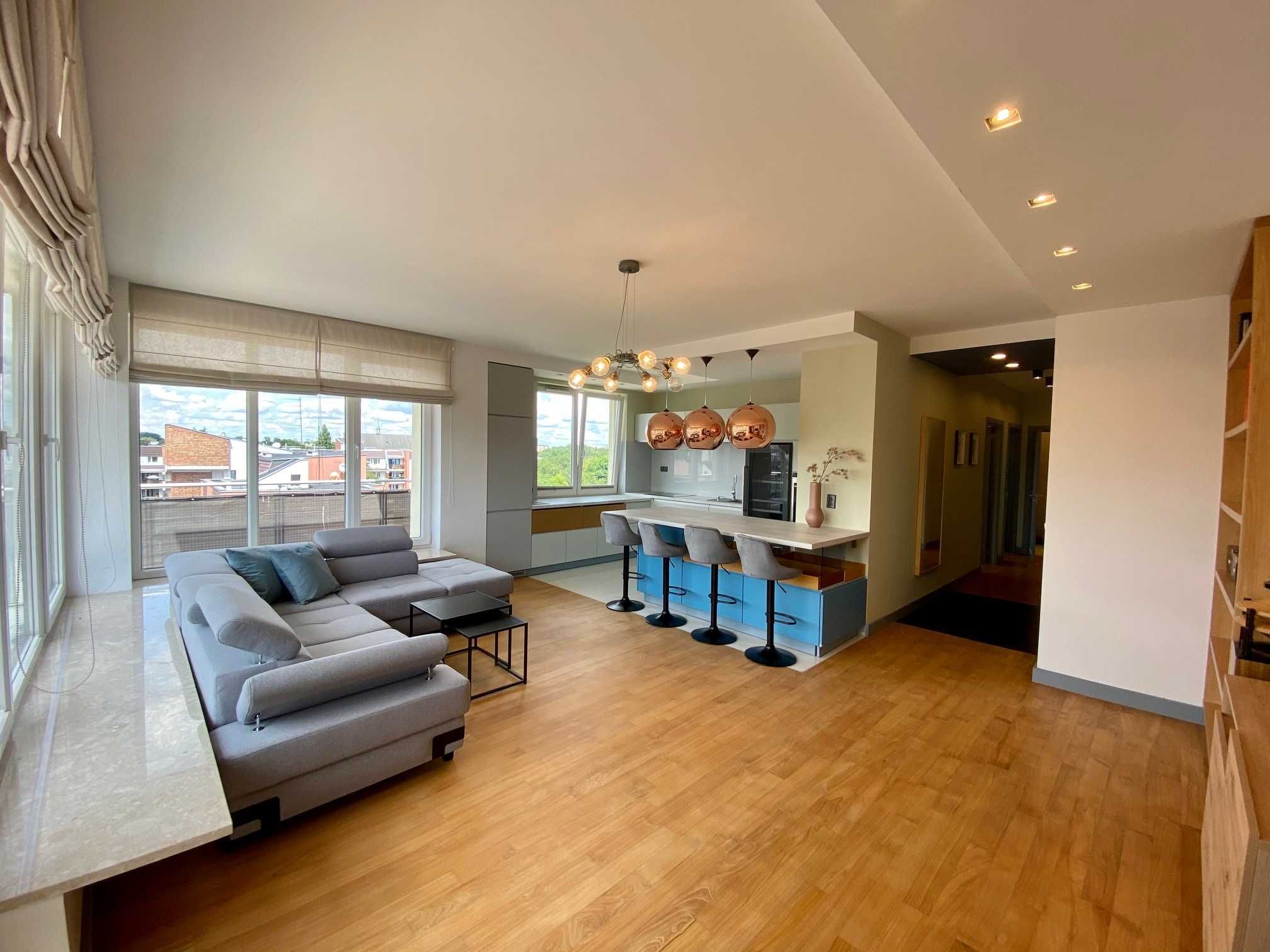 Trzypokojowy apartament ul. Meksykańska, Saska Kępa