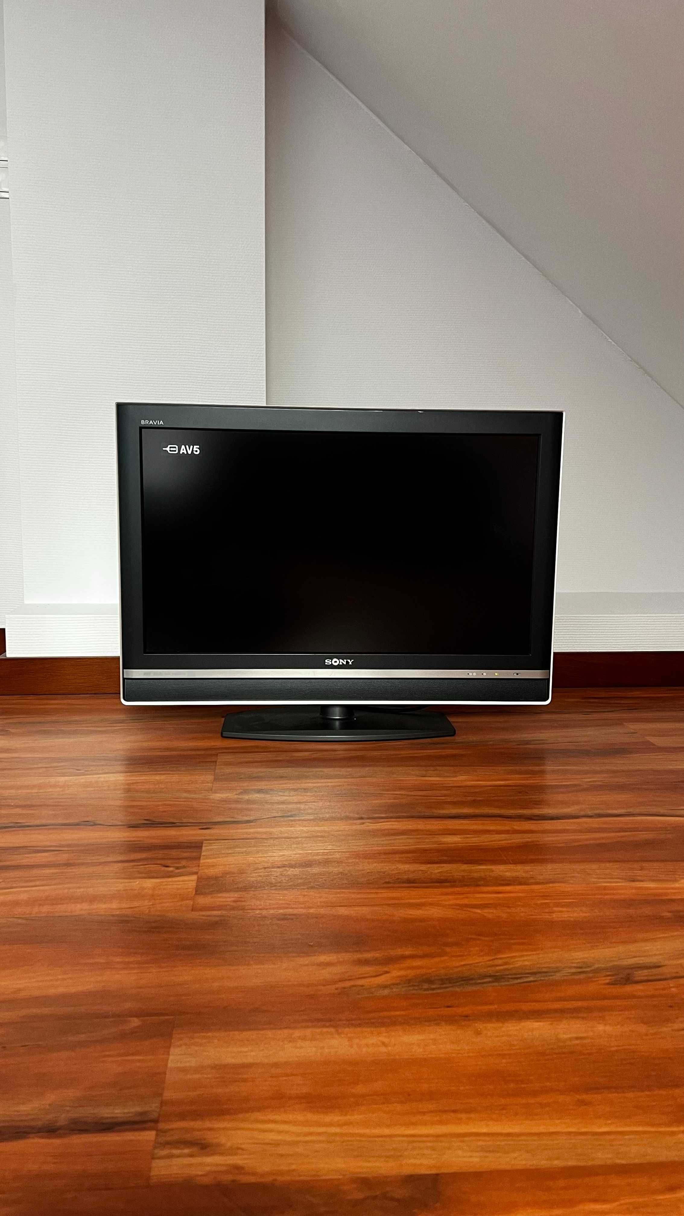 telewizor SONY KDL-32V2500 działa w 100% 32 cale