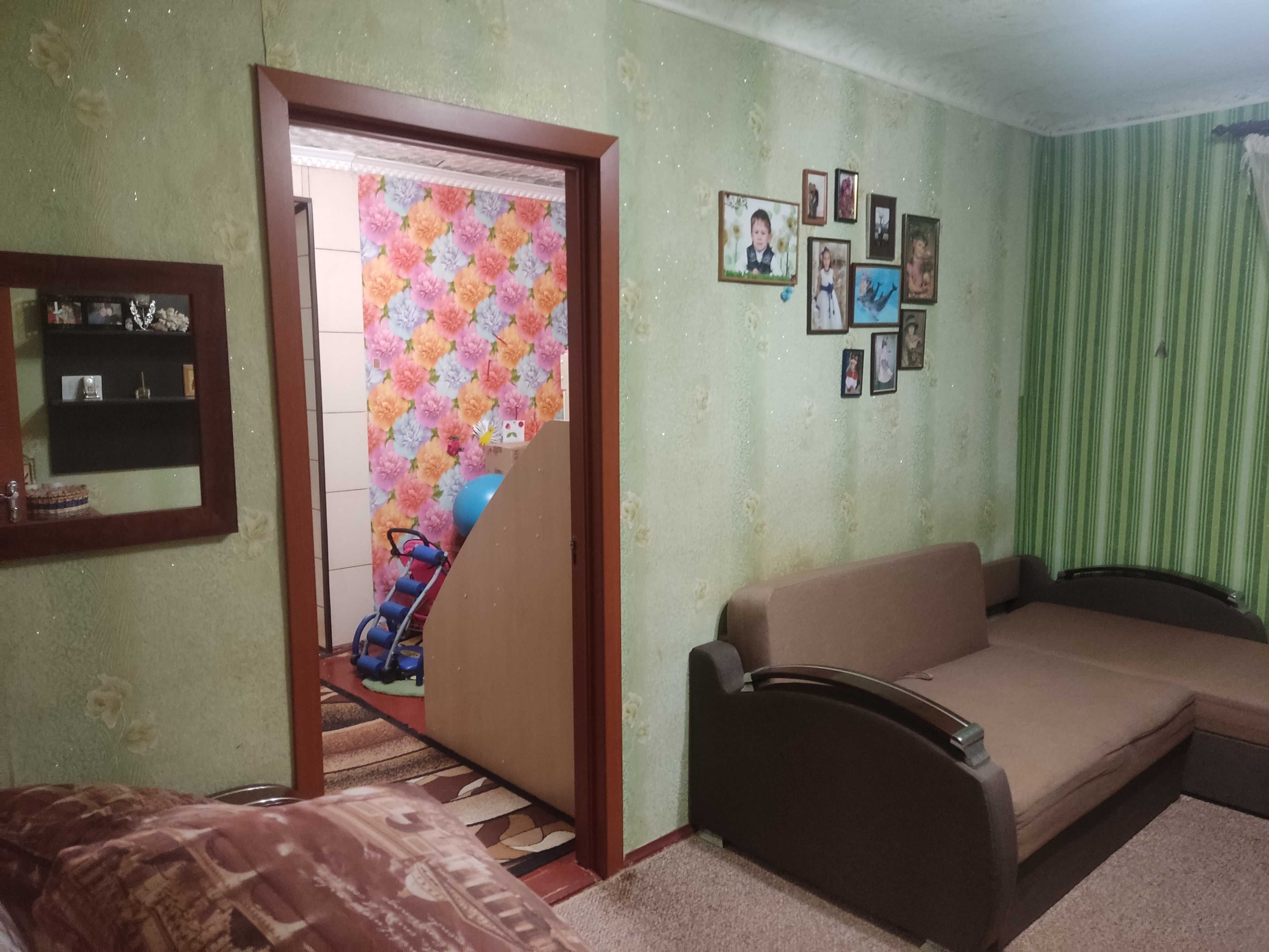 Продам 2-х кімнатну квартиру в с. Малинівка