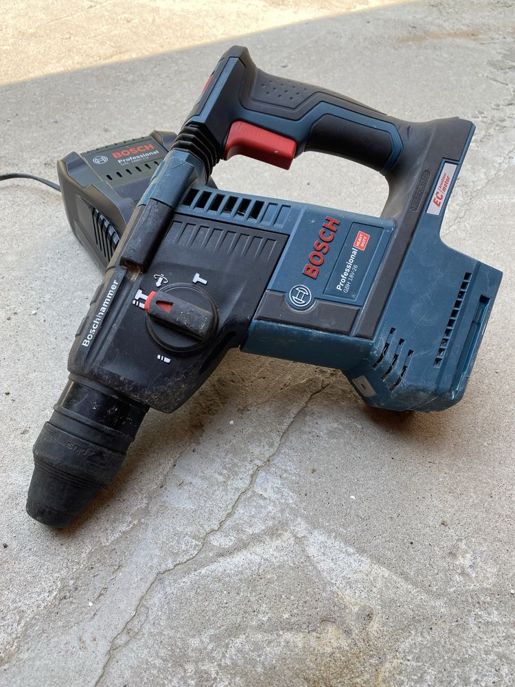 Bosch GBH 18V - 26