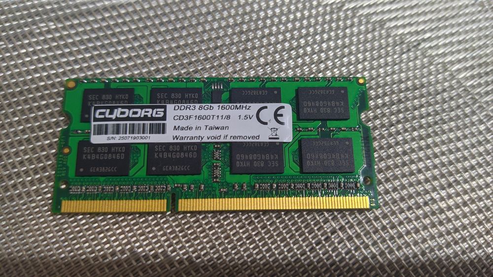 Оперативна пам'ять DDR3 so-dimm 8gb 1600 mhz