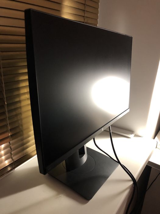 Монітор HP Z24nf 23.8”
