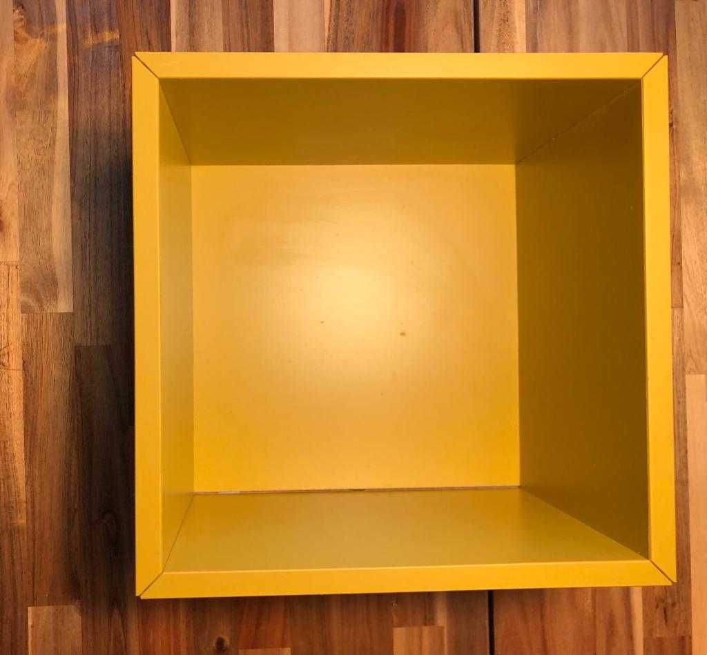 Armários em formato de cubo Ikea