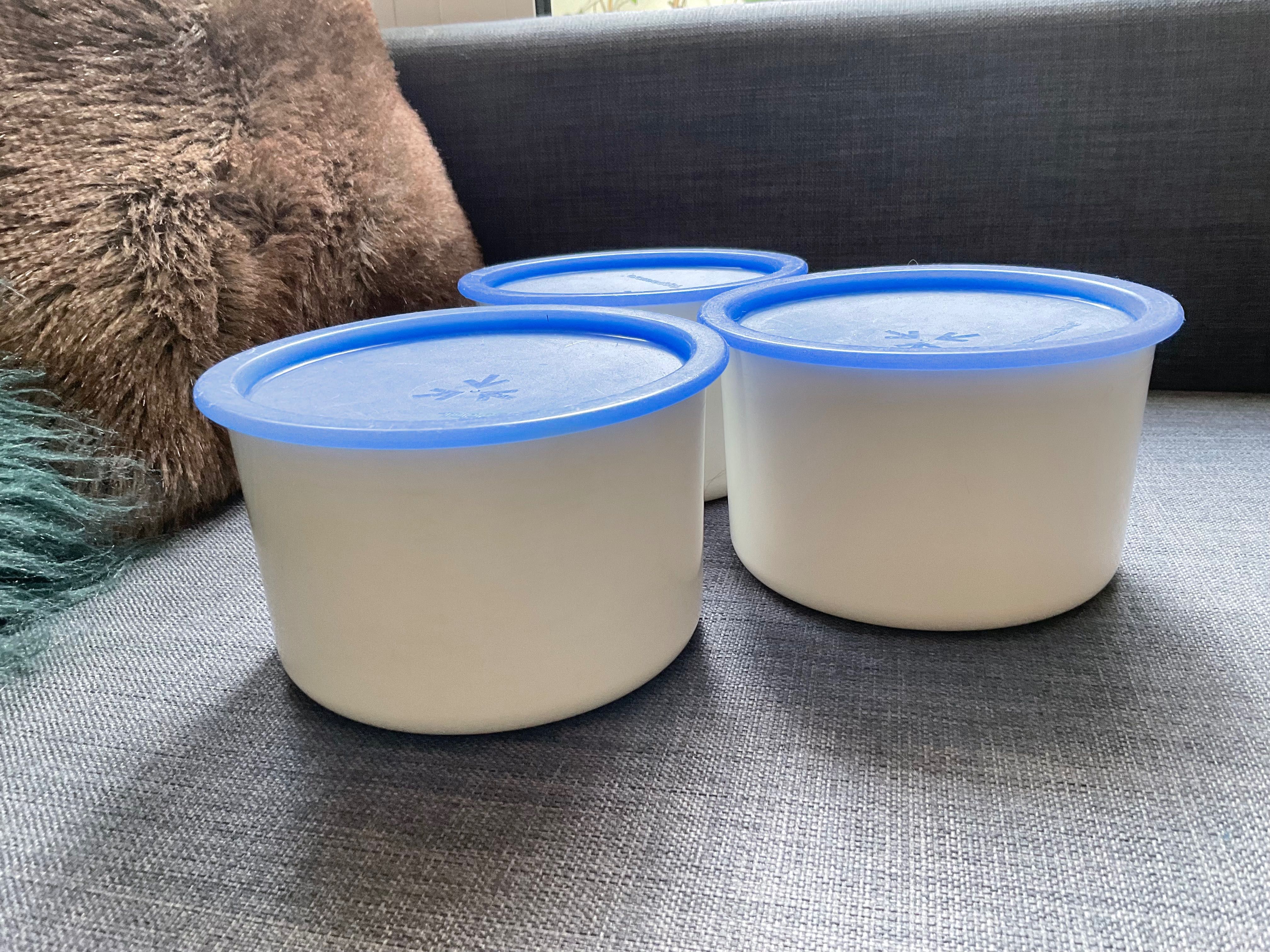Conjunto de três Tupperware