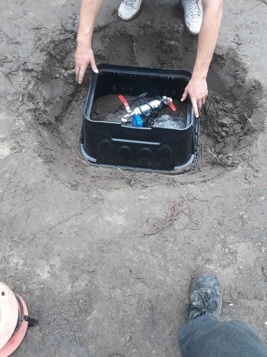 Wiercenie studni głębinowych, studnia głębinowa, odwierty