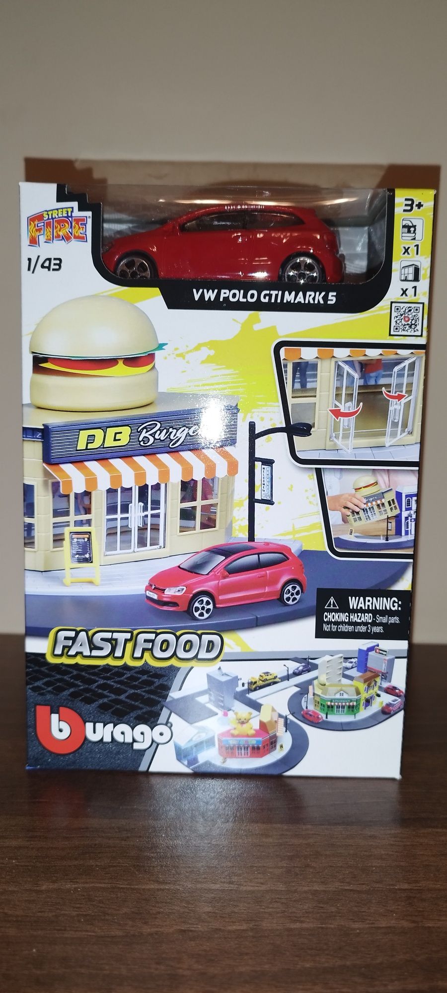 Zestaw Bburago Street Fire City Cast Fast Food z VW Polo  1:43.