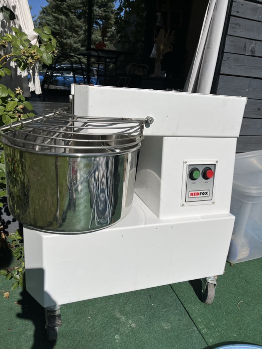 Mikser spiralny 20l red fox wtyczka 230v