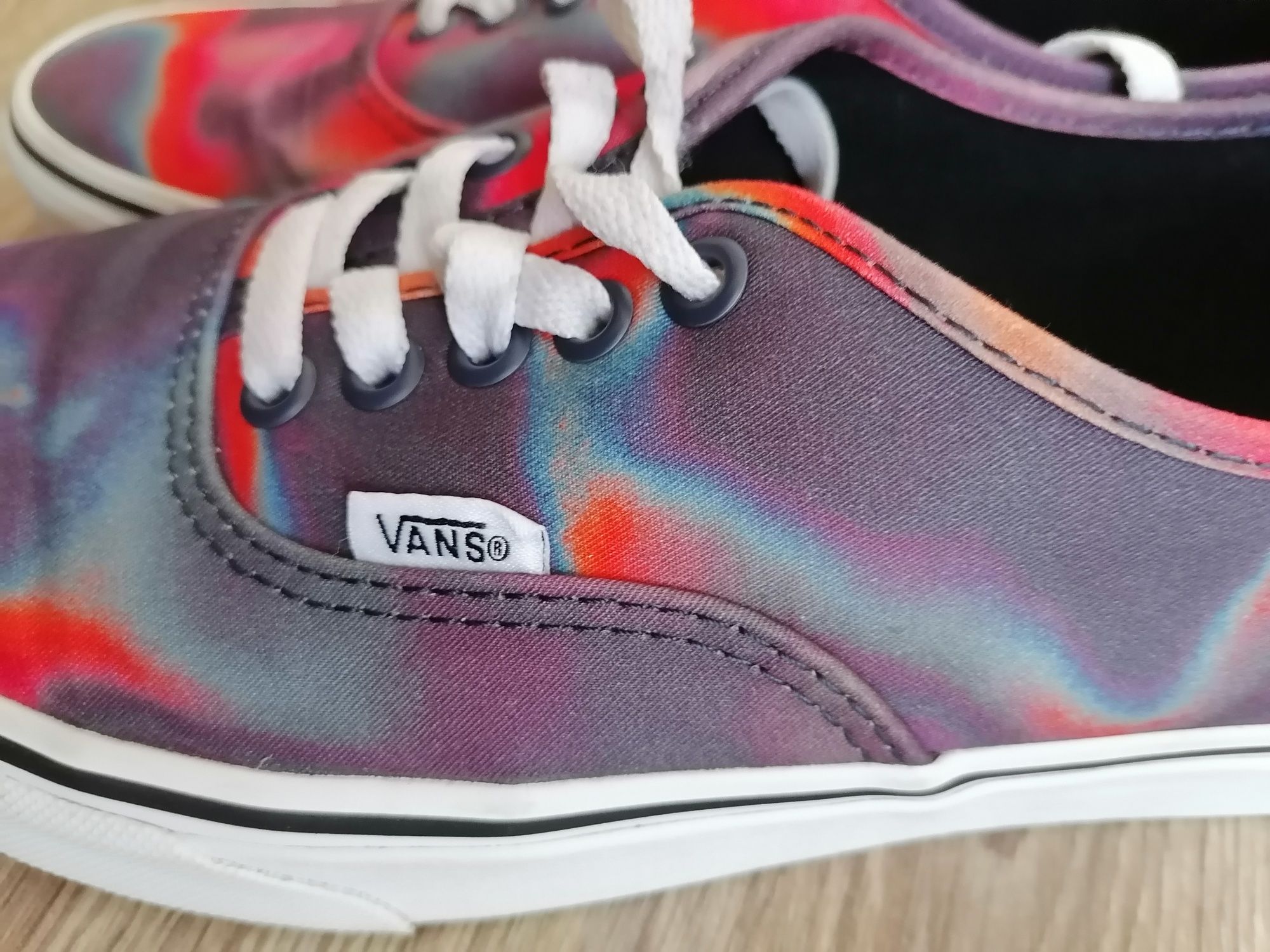 Buty VANS Authentic 41 ŚLICZNE, Kolorowe