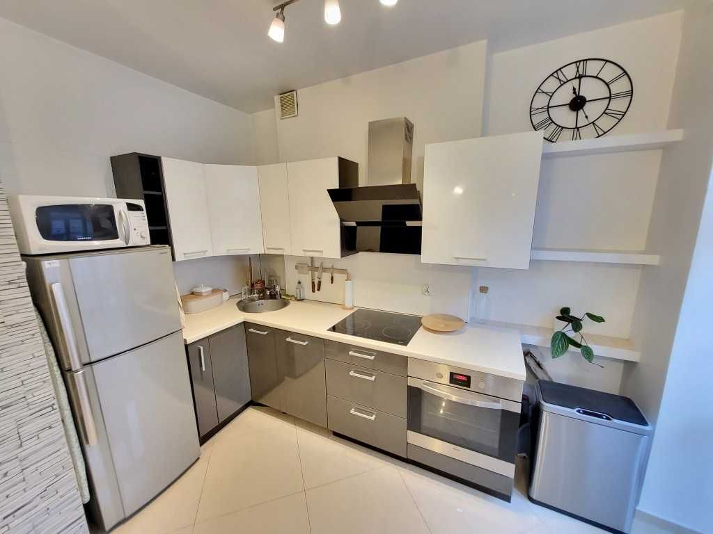 Będzińska-2pokoje,36m2+balkon3m2,piętro1,pełneAGD,jasne,WOLNE OD JUŻ !