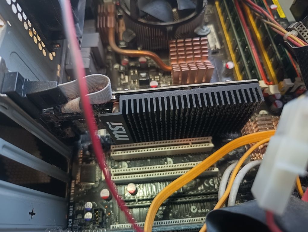 Комп'ютер Intel Core 2 Quad Q6600, 8Gb