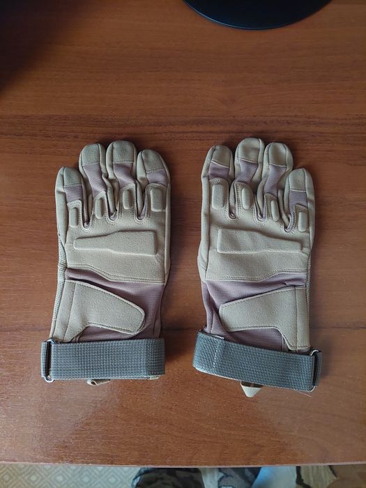Рукавиці військові