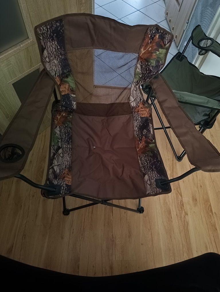 2 nowe krzesła polecam