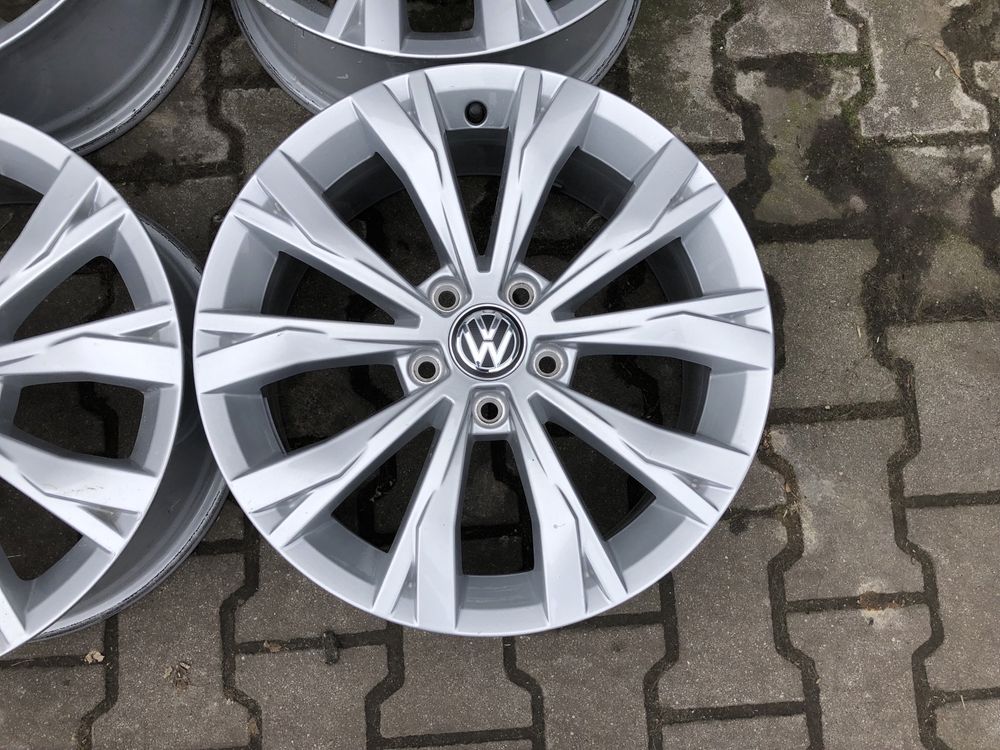 Alu VW 17 5x112 Oryginalne Komplet