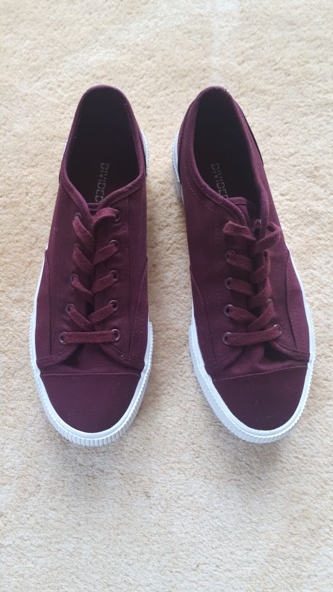 Fioletowe trampki sneakersy H&M Divided na platformie rozmiar 39