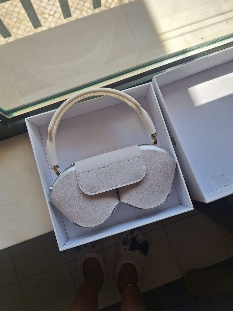 Apple Airpods Max como novos