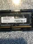 память для ноутбука  ddr3   2- планки по 4 Гб.
