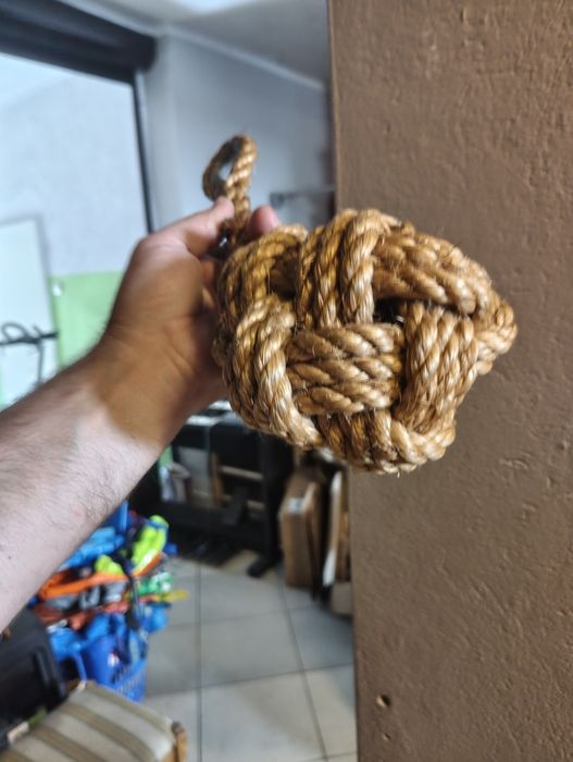 Odbijacz do łodzi , ogranicznik drzwi.